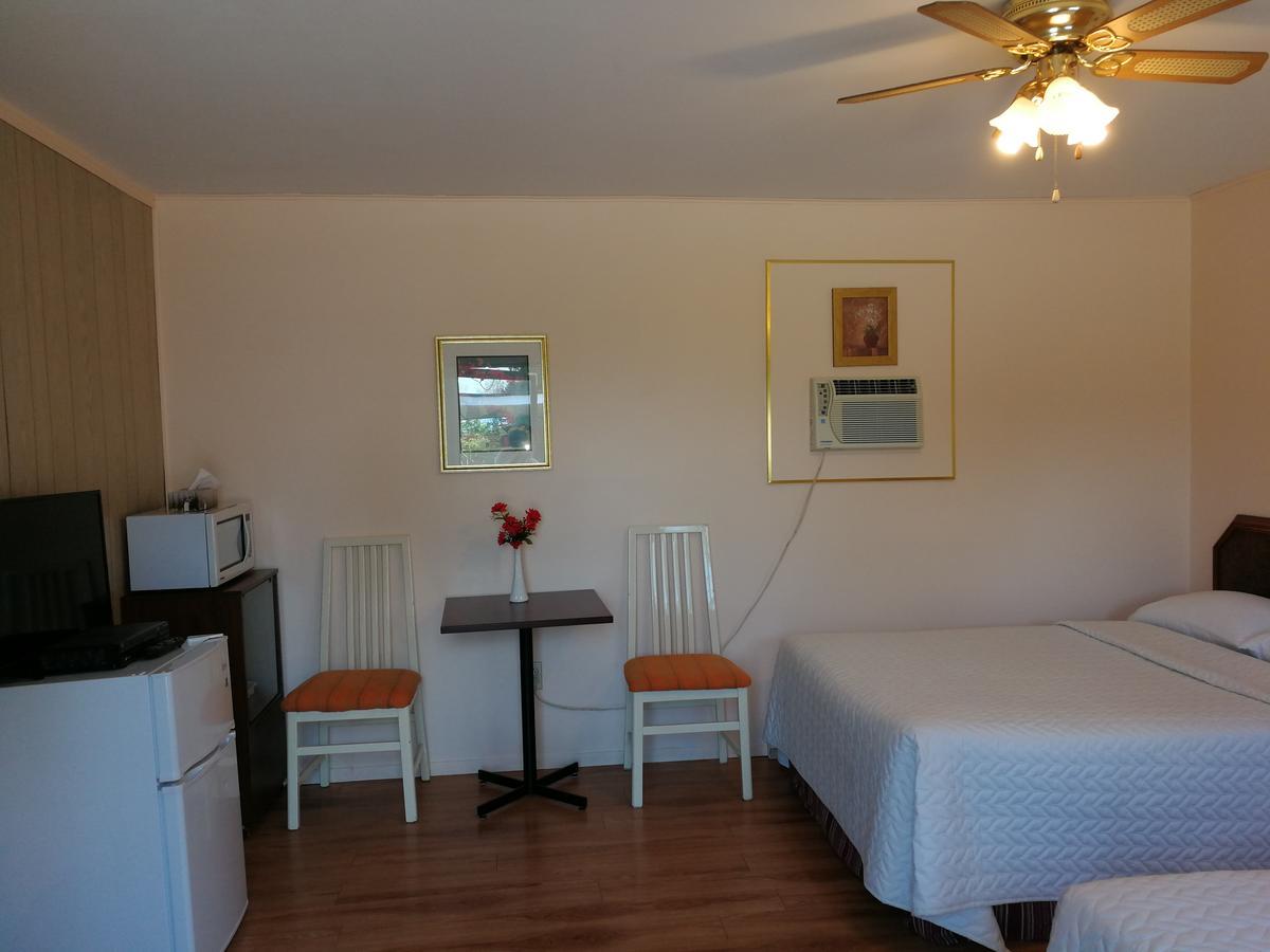 Motel Belair Rigaud Dış mekan fotoğraf
